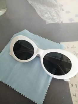 2021 akiniai Kurt Cobain akinius ovalo formos akiniai nuo saulės ponios madinga karšto Vintage retro akiniai nuo saulės Moterų balta juoda UV akiniai