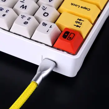 1.2 m Užsakymą Rankų darbo Apvynioti C Tipo USB Kabelis su XRL Jungtis Mechaninė Žaidimų Klaviatūra - Juoda Raudona