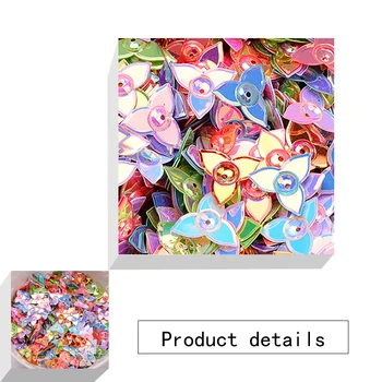 1000pcs Mišrios spalvos Trikampis gėlių Formos PVC prarasti Blizgančiais Blizgučiai Paillettes manikiūro/siuvimo/vestuvių papuošimas konfeti