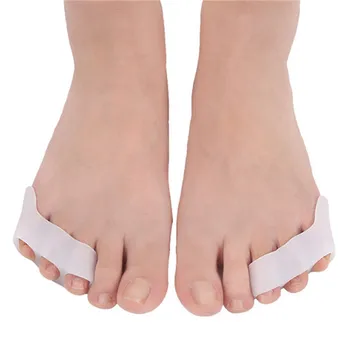 1Pair Nauja siunta Dvigubo Kojų Separatorius Pėdų Priežiūros 3 Skylės Kojų Mažų Ortopedinė Kojų Apsaugos, Kojų Pedikiūro Įrankiai