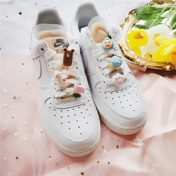 2 komplektai pirkti Japonų ir korėjiečių pora animacinių filmų batraištis sagtis mažų gėlių magic wand batų gėlių batų sagtis apdaila