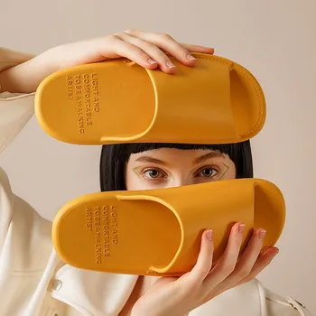 2021 Patalpų patogus minkštas šlepetes Vyrai moterys Ne slydimo vonios kambaryje, namų batai Butas EVA Storio vienintelis Skaidres Moterų sandalai