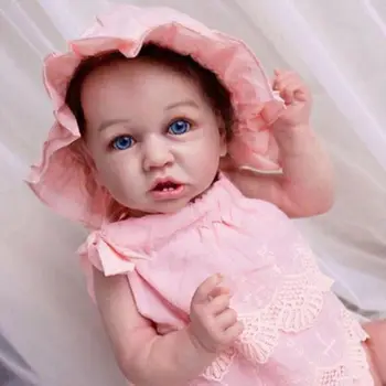 22 Colių Kreivas Burna Pilna Silikono Reborn Baby Doll Mergina 55CM Rožinės spalvos Skrybėlę, Drabužiai Naujagimiams Cute Baby Doll, Vonios Žaislas Vaikams Dovanų
