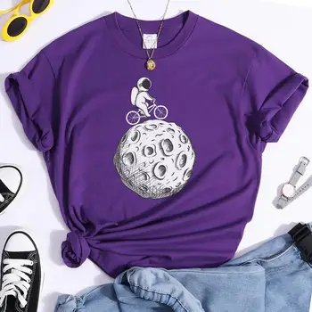 Astronautas Aplink Mėnulį moterų Tees Marškinėliai Mados Orui Aprangos, Kvėpuojantis T-shirt Harajuku Viršūnės Vasarą Moterys Marškinėliai