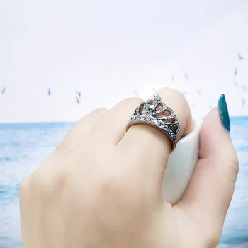 BFH 2019 Karšto Mados Vestuvėms Meilės Žiedai Moterims Prabangių Sužadėtuvių Skanėstas Sidabro Spalva Crystal Crown Piršto Mūvėti Žiedą Papuošalai