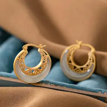 Dizaineris originalus naujas senovės aukso meistriškumo tuščiaviduriai Hetian jade mėnulis auskarai paprastas ir dosnus sidabro papuošalai
