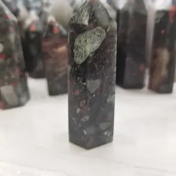 Gamtos drakono kraujo akmens stulpai puošia kristalų vieno nurodė ramsčių bluestone poliravimo gijimas energijos akmuo