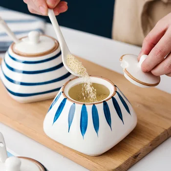 Japonų Stiliaus Keramikos Prieskonių Puodą Nustatyti Salt Shaker Virtuvės Cukraus MSG Prieskonių, Pagardų Buteliai