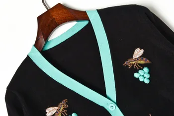 Prabangos Prekės ženklo Dizaineris Megzti Megztinis Moterims Vintage V Kaklo Bičių Lemputė Appliques Kontrastas ilgomis Rankovėmis Megzti Džemperis Cardigan