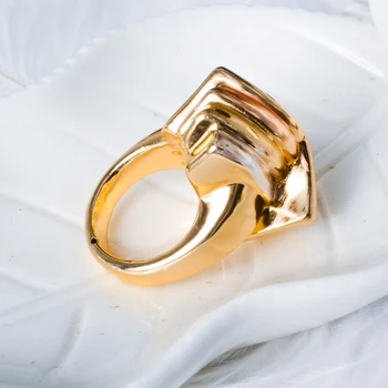 Saulėtą Papuošalai Didelis Žiedas 2021 Naujo Dizaino Aukštos Kokybės Vario Šviesos Žiedas Papuošalai Moterims, Ir Vestuvių Žiedas Šalies Klasikinis Madinga Dovana