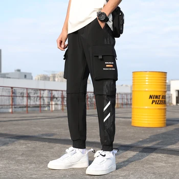 Streetwear Vyrų Atsitiktinis Krovinių Kelnės 2021 Naujas Sweatpants Hip-Hop Vyras Kelnės Mados Bėgiojimo Kelnės Vyrų Šoninių Kišenių Juodos Kelnės