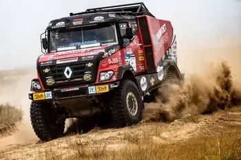 Technologijų kūrimo bloką ss-34665 Renault Dakaro sunkvežimių Nuotolinio Valdymo pultas RC surinkti žaislą modelis berniukas Kalėdų dovana švietimo ev3