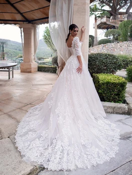 YILIBER Nėrinių vestuvių suknelė, o-kaklo, ilgomis rankovėmis 3/4 rankovės prabangus retro 3d gėlių vestuvių suknelė siuvinėjimas, aplikacijos, nėrinių, uodegų