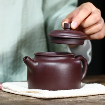 Yixing gaminti ploto tiesioginio rankų darbo raudonos molio arbatinukas žaliavos